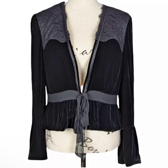 Calvin Klein Jackets & Blazers - CK Calvin Klein Black Velvet & Satin Jacket With Lace, Size: 6, EUC (PM-33)